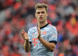 Alemão: Kimmich descarta interesse do Barcelona e reafirma compromisso com o Bayern de Munique