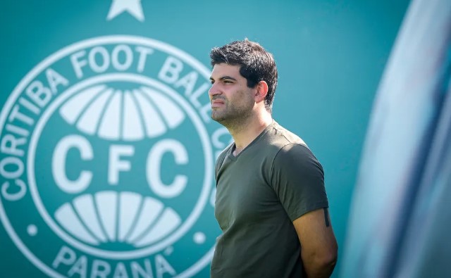 Lucas Drubscky trabalhou no Coritiba antes de ir para o Guarani.