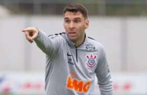 Corinthians sofre 'Transfer Ban' e não pode ter reforços