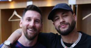 Neymar homenageia Messi após argentino encerrar passagem no PSG: 'Não saiu como pensávamos'