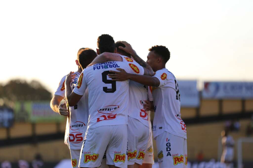 SÉRIE B: Novorizontino dorme na liderança e CRB faz a trinca no Castelão