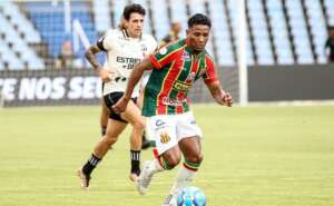 Sampaio Corrêa 1 x 1 Ceará - Bolívia Querida desperdiça pênalti e fica no empate