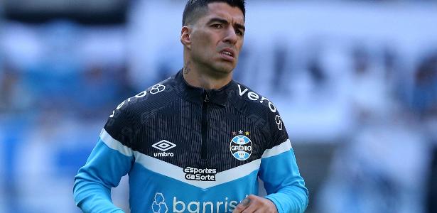 Presidente do Grêmio admite ‘situação grave’ e Suárez pode colocar prótese