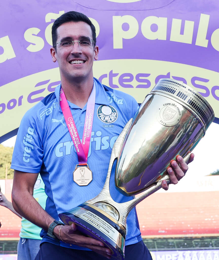 Palmeiras anuncia saída do técnico PV, multicampeão no sub-20 e que fez Endrick se destacar