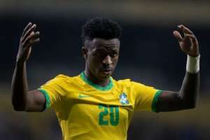 Valencia critica Vini Jr. e exige retratação pública após depoimento em caso de racismo