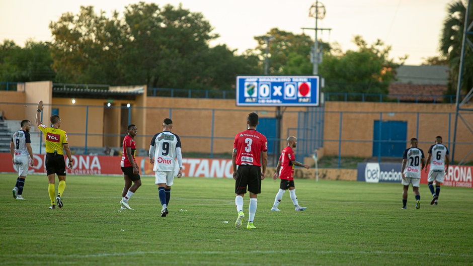 Altos-PI e Pouso Alegre-MG empatam sem gols (Foto: Samuel Pereira / Altos)