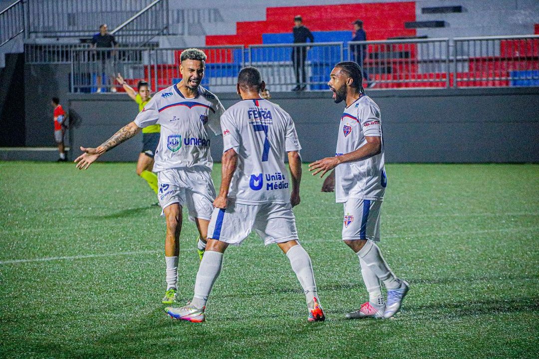 Bahia de Feira vence Cruzeiro-AL