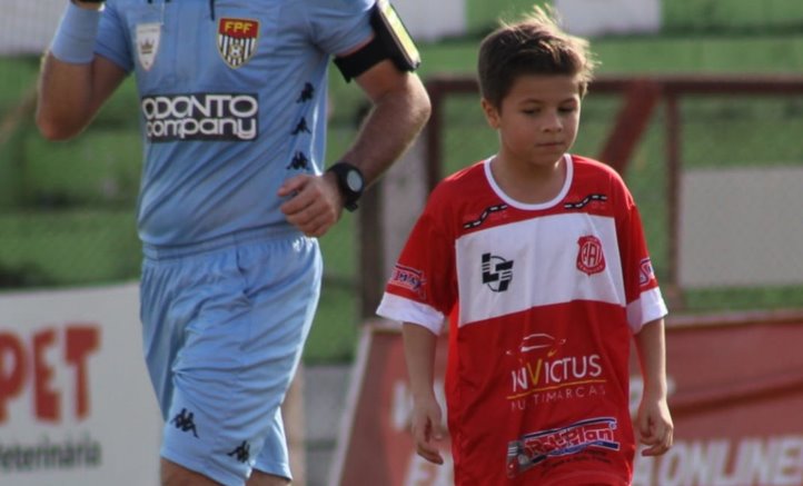 Paulista Sub-11: Com 8 anos, Balúra sonha em jogar no Santos e Seleção Brasileira