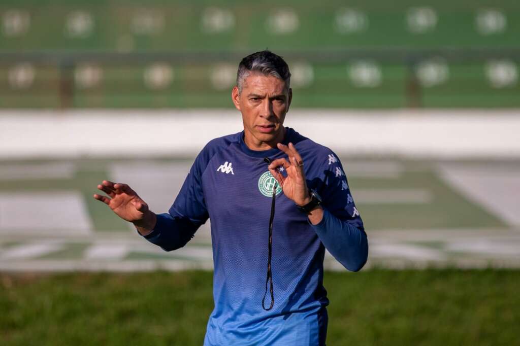 Vila Nova-GO x Guarani – Esperando um técnico e um rumo, Bugre encara o vice-líder