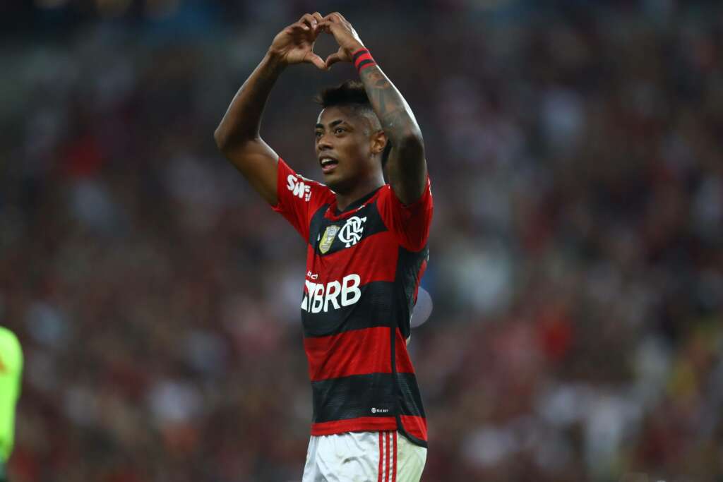 Flamengo 3 x 0 Grêmio- Bruno Henrique marca, Fla atropela e cola no pelotão de frente do Brasileiro