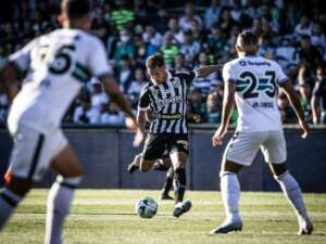 Coritiba 0 x 0 Santos - Peixe completa quatro jogos sem vitória no Brasileirão