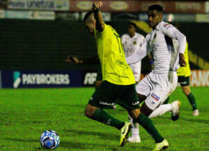 Ypiranga-RS 0 x 1 Aparecidense-GO — Goianos reagem e deixam lanterna da Série C