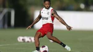 Marinho pode entrar com ação judicial contra o Flamengo após ser afastado