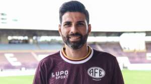 Série D: Meia Gerson Magrão rescinde com a Ferroviária e é anunciado por clube da Série C