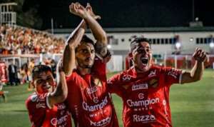 Vila Nova 1 x 0 Tombense - Gol no fim e liderança da Série B