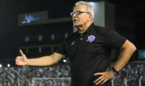 Série C: Ex-Ponte Preta, Hélio dos Anjos é oficializado no Paysandu