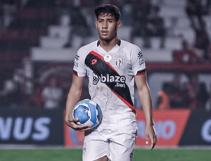 Atlético-GO x Ceará - Dragão não vence há quatro jogos e encara Vozão embalado