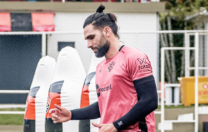 Série B: Vitória terá reforços para tentar recuperar liderança diante do Guarani