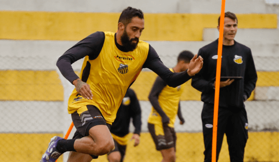 Série B: Zagueiro do Novorizontino comenta titularidade: 'Estou contente' 2 César Martins Novorizontino