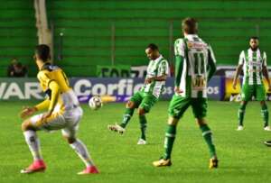 Criciúma x Juventude - De olho no Vitória, Tigre desafia rival embalado