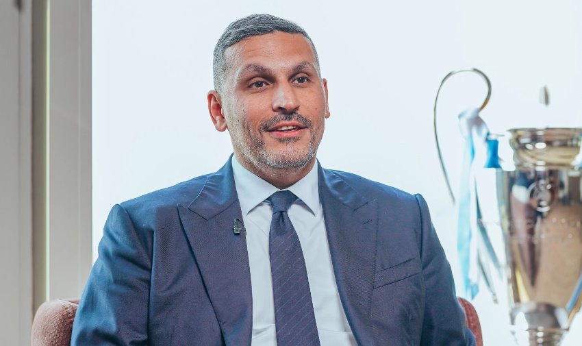 Presidente vê Manchester City como nova potência, mira mais títulos e minimiza denúncias