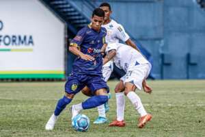Nacional-AM 0 x 0 Águia-PA - Em bom jogo, Azulão é aplicado e leva ponto para casa