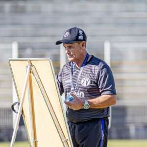 Série D: Na estreia de Paulo Roberto Santos, XV quer encostar no G4