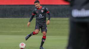 Série B: Guarani estuda contratação do zagueiro Ramon, do Atlético-GO