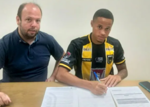 Série C: Volta Redonda-RJ renova com jovem volante até 2025