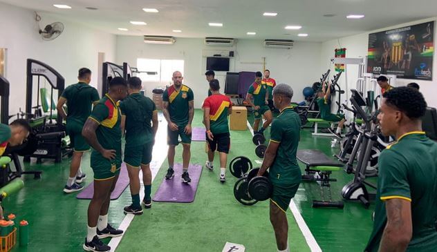 Série B: Sampaio Corrêa volta aos treinos de olho no Ceará