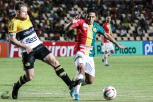 Sampaio Corrêa x Criciúma - Brigas diferentes na Série B