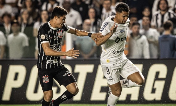 Corinthians supera o Santos na Vila Belmiro