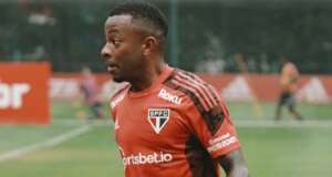 Titular do São Paulo pode estar de saída para o futebol russo
