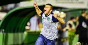 Série B: Guarani contrata Umberto Louzer, ex-técnico do CRB