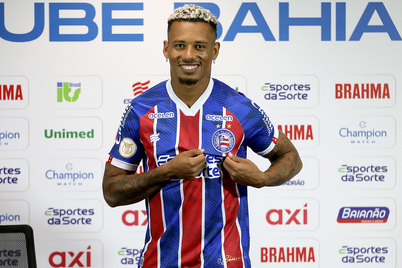 Rafael Ratão é apresentado como novo reforço do Bahia (Foto: Felipe Oliveira/EC Bahia)