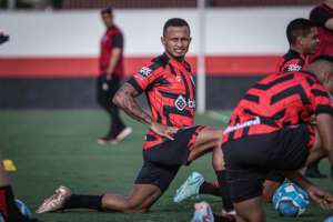 Série B: Atlético-GO anuncia retorno de atacante que estava em Portugal