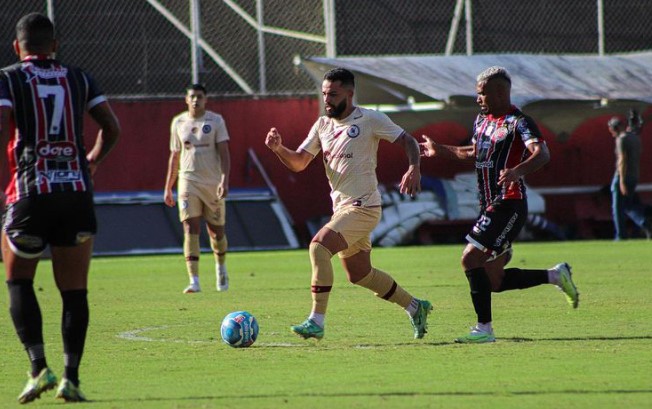 Atlético-BA 1 x 0 Jacuipense-BA – De volta à briga pelo G4, ein!