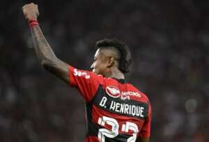 Flamengo 2 x 1 Athletico - Virada e perto das semifinais