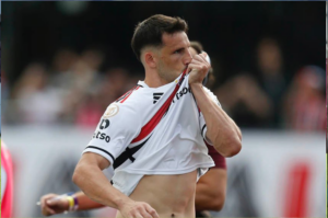 São Paulo 4 x 1 Santos - Tricolor goleia com dois de Calleri e primeiro gol de Pato no retorno