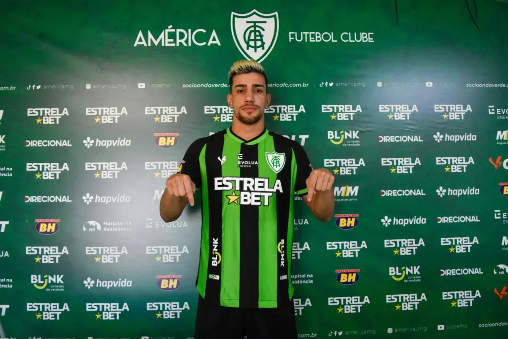 América anuncia Pedrinho, acusado de agredir namorada quando jogava no São Paulo