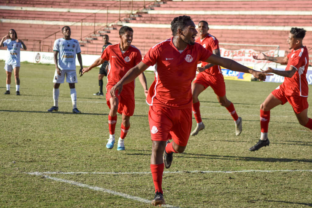 América-SP 3 x 0 União São João-SP – Mecão faz o dever de casa