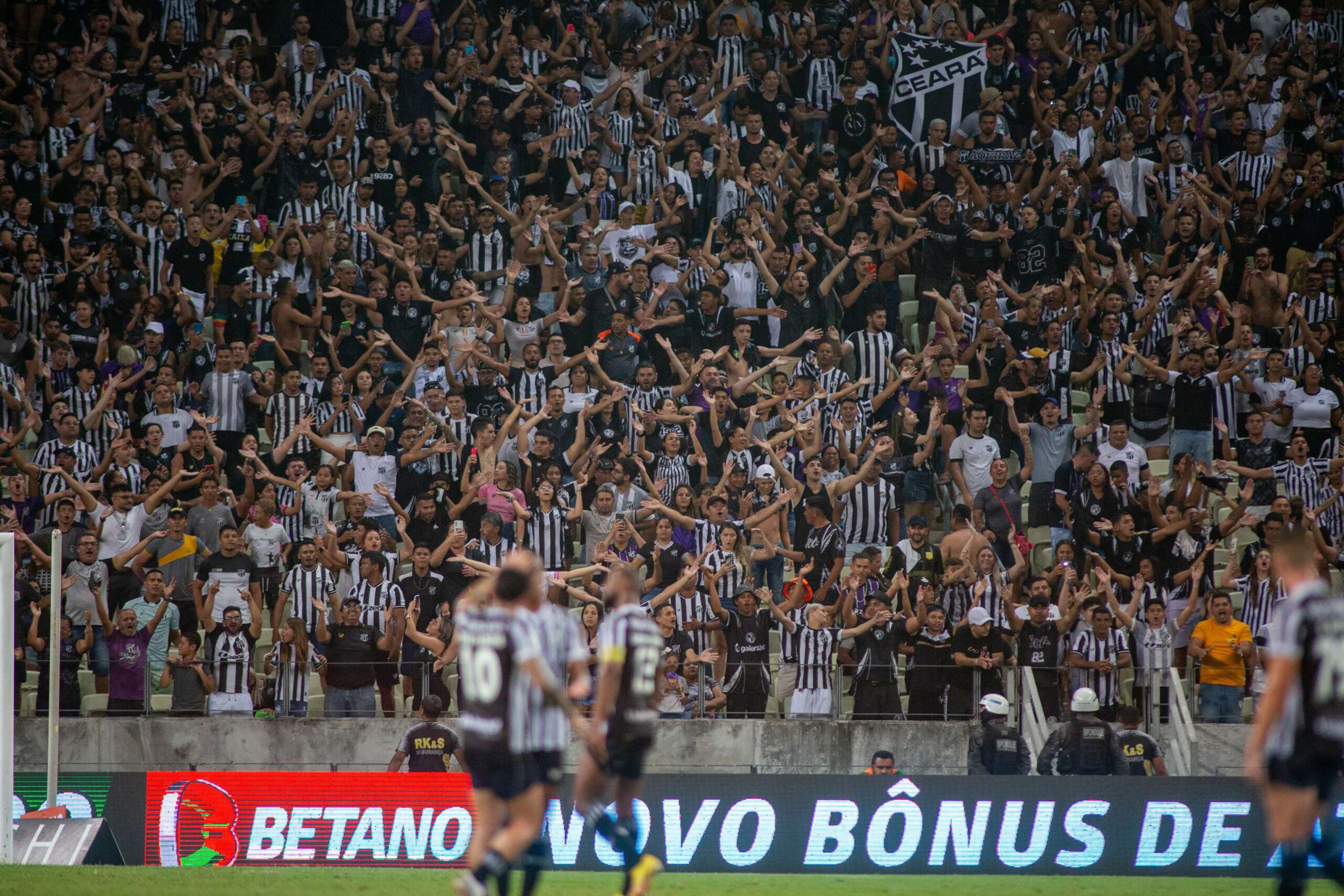 Ceará marca no fim em vitória contra o Vila Nova (Foto: Felipe Santos / Ceará SC)