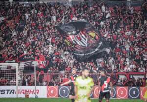 Atlético-GO x Sampaio Corrêa - Segunda página da tabela em movimento