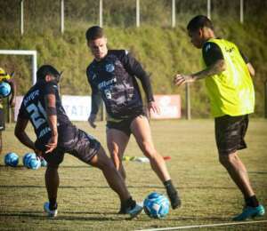 Série D: Inter de Limeira dispensa Carlão e contrata centroavante que estava no Bahrein