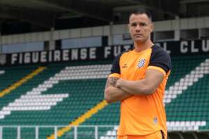 Série C: Wilson admite salário atrasado e analisa próximo jogo do Figueirense: ‘Final de Copa’