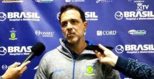 Copa Paulista: Técnico do Santo André, Márcio Griggio, elogia postura, mas destaca falta de eficiência