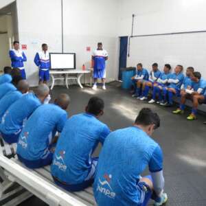 Copa Paulista: Técnico do São Caetano, Axel, reúne elenco para últimos ajustes