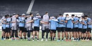 Série D: Com cinco desfalques, Santa se prepara fora de Pernambuco