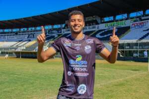 Copa Paulista: Comercial acerta com volante destaque no Penapolense