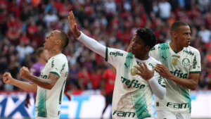 'É mal para o sistema o Palmeiras ganhar 2 anos seguidos', diz auxiliar de Abel